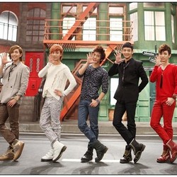 Panggung SHINee Dianggap Berbahaya, SME Dikritik