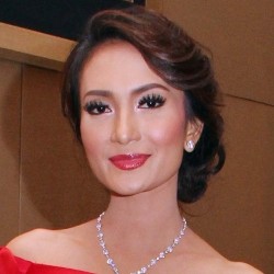 Terobsesi Dandani Anak, Artika Sari Devi Buka Butik