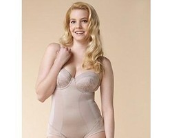 Lingerie Baru dari Marks & Spencer Laris Setiap 3 Menit