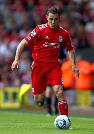 Dilepas Liverpool, Fabio Aurelio Gabung Gremio