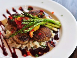 Porsi Makanan di Restoran Melebihi Kebutuhan Nutrisi