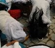 Lulus UN, Siswa SMK I Pekanbaru Sujud Syukur