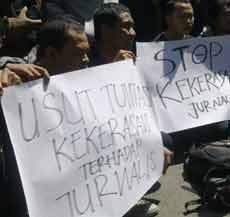 Wartawan Surabaya Desak Polisi Usut Kekerasan Wartawan di Gresik