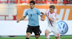 Rusia vs Uruguay Berakhir 1-1