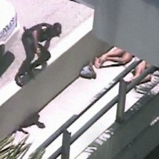 Makan Wajah Gelandangan, Pria Bugil Ditembak Mati Polisi AS