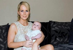 Karena Ibu Ingin Punya Perut Rata, Bayi di Kandungan Hampir Mati