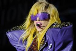 Liburan ke 7 Kota Tempat Konser Lady Gaga di Asia