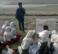 Siswa SD dan SMP Peringati 6 Tahun Semburan Lumpur Lapindo