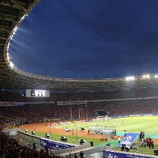 Hiruk-Pikuk di Luar Sepakbola