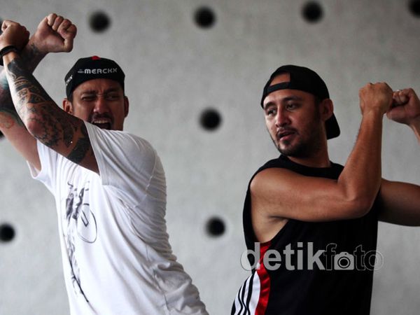 Yuk..Intip Latihan Gatotkaca Kembar