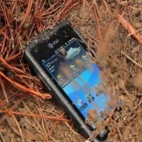 Prakkk! Ini Dia 5 Gadget Tahan Banting