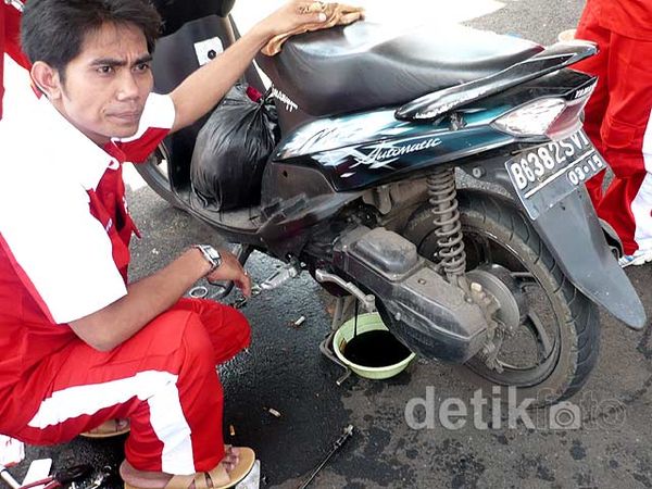 Motor Matik Ganti Oli Gratis