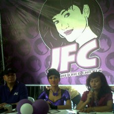 Julia Perez Jualan Dada dan Paha di Bandung