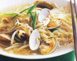 Sajian Masakan Berbahan Dasar Tauge