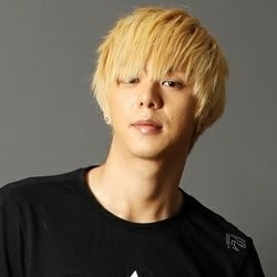 Junyoung Cedera, ZE:A Tunda Comeback