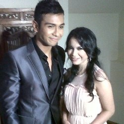 Rossa Duet dengan Penyanyi Jebolan Singapore Idol