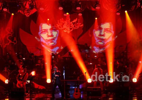 Konser Tanpa Nama Eks Peterpan Tanpa Ariel