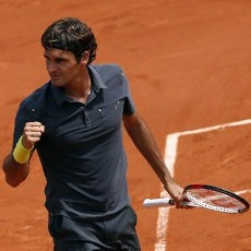 Federer Lolos ke Babak Ketiga & Bikin Rekor