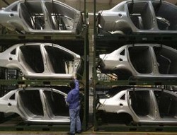 Dirakit di RI, Harga Mobil Peugeot Bisa Turun 15-20%