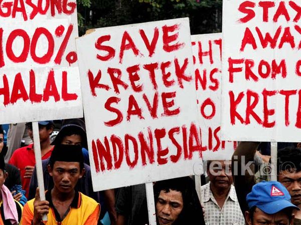 PKL & Petani Minta Budaya Merokok Tak Dihapus