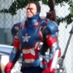Wah, Versi Terbaru Kostum Iron Man 3 Mirip Captain America
