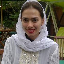 Jelang Nikah, Catherine Wilson Khatamkan Alquran