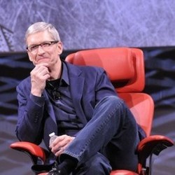 Hanya Butuh 5 Menit Buat Tim Cook Pindah ke Apple