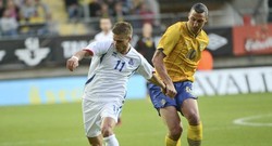 Swedia Atasi Islandia 3-2