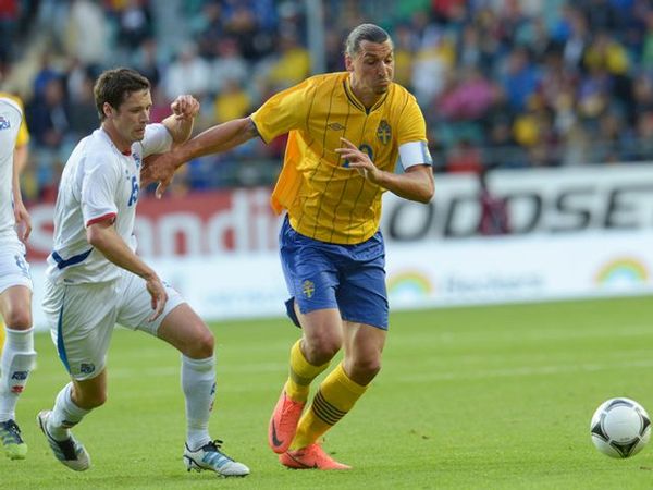 Ujicoba, Swedia Kalahkan Islandia 3-2