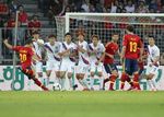 Pemanasan di Swiss, Spanyol Atasi Korsel
