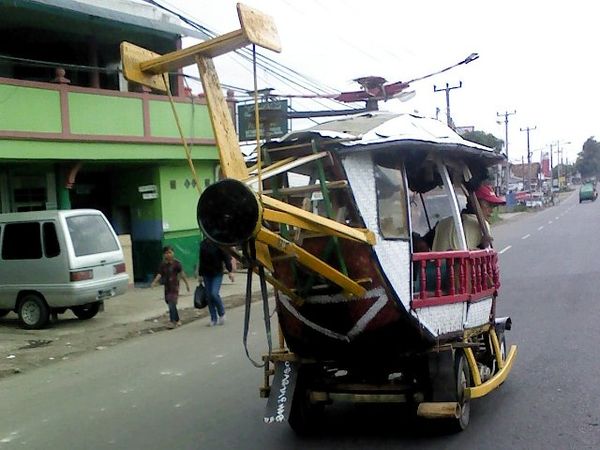 Helikopter Jalanan