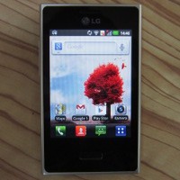 LG Optimus L3, Android Murah Desain Mewah