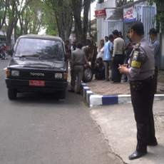 Ban Mobil Bocor, Uang Gaji Pegawai Dispenda Amblas