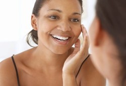 Orang Berkulit Gelap Tak Gampang Keriput