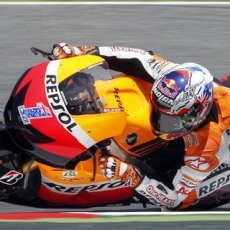 Meski Tercecer Jauh, Stoner Masih Pede