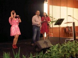 Menunggu Foke, Kapolda Metro Bernyanyi 10 Lagu di Acara Silaturahmi