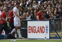 Inggris Juga Kehilangan Cahill