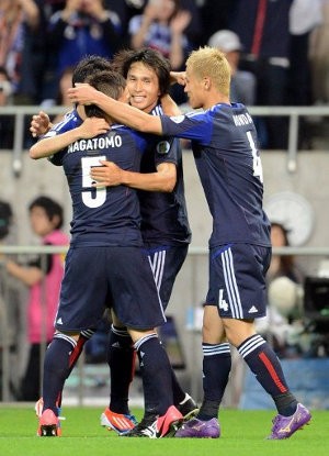 Jepang Tundukkan Oman 3-0, Zaccheroni Puas