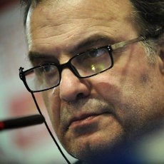 Bilbao Perpanjang Kontrak Bielsa