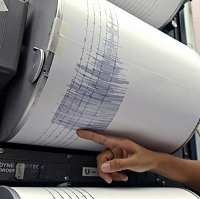 Malam Ini di Jakarta, Gempa Bumi dan Gerhana Bulan