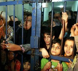 Polisi Berpangkat AKBP Ditangkap Terkait Penyelundupan Imigran ke Australia