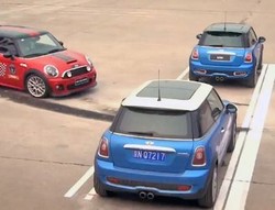 Citt! Rekor Parkir Paralel pun Pecah