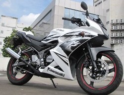 Kawasaki Ninja 150RR Terbaru, Lebih Nyaman Diajak Meliuk-liuk