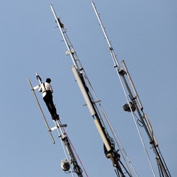 Kisruh Kanal 3G Hambat LTE