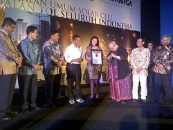 Pasang Lampu Solar Cell Terpanjang, Jasa Marga Masuk MURI