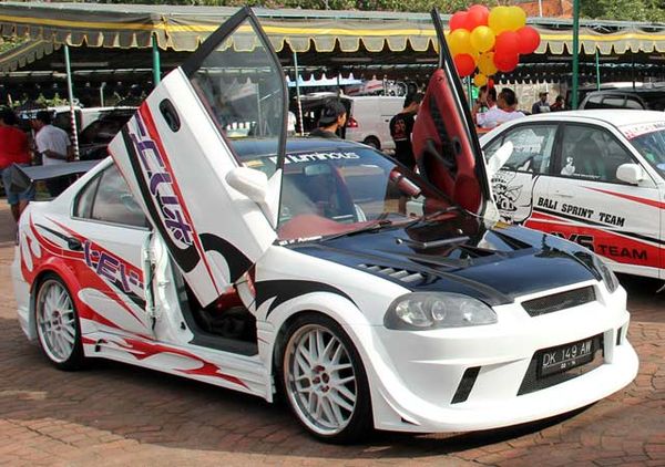 Bursa Otomotif Pertama dan Terbesar di Bali