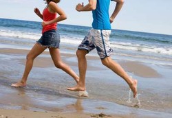 Lari Lebih Cepat Kalau Telanjang Kaki