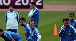 Yunani Ingin Rusak Pesta Tuan Rumah Lagi