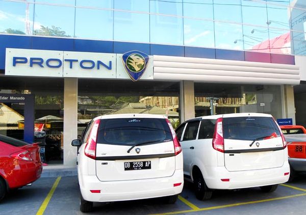 Proton Hadir di Kota Manado