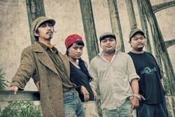 Risky Summerbee and The Honeythief Ajak Penggemarnya Berpartisipasi di Film Days Elapsed
